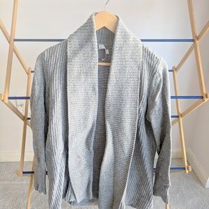 Grey cardigan